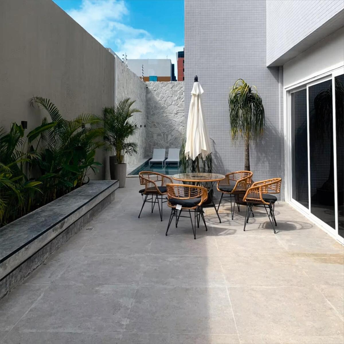 Apartamento Flat Em - Cabo Branco